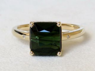 9k Yellow Gold 3.66ct Tourmaline & Diamond Ring