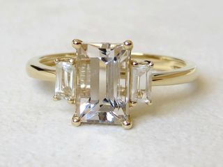 9k Yellow Gold 2.45ct Champagne Imperial Topaz & White Topaz Ri