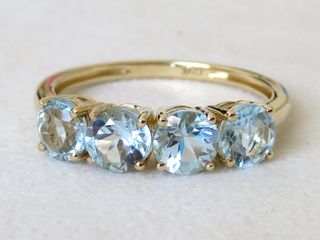 9k Yellow Gold 2.54ct Sky Blue Topaz Ring