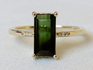 9k Yellow Gold 1.74ct Green Tourmaline & Diamond Ring