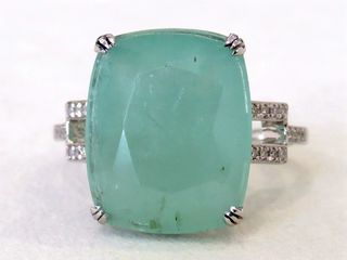 14k White Gold 8.39ct Emerald & 0.16ct Diamond Ring with Valuation