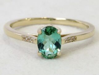 9k Yellow Gold Mint Green Tourmaline & White Sapphire Ring