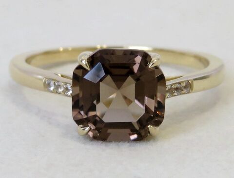 9k Yellow Gold 2.25ct Smoky Quartz & White Sapphire Ring