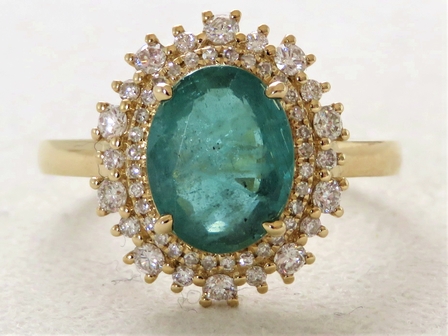 18k Yellow Gold 2.03ct Emerald & 0.5ct Diamond Ring with Valuation
