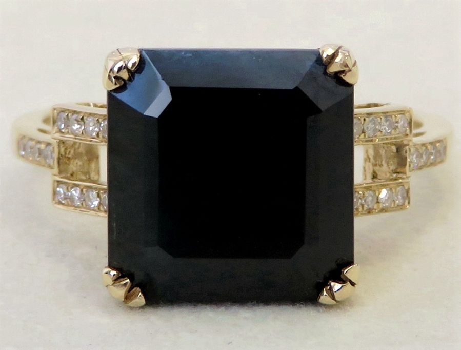 Sapphire & Diamond Ring - CL Jewellery NZ