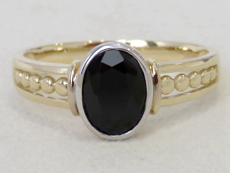 9k Yellow/White Gold 1.2ct Black Sapphire Ring