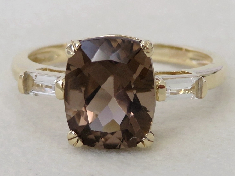 9k Yellow Gold 2.7ct Smoky Quartz & White Sapphire Ring