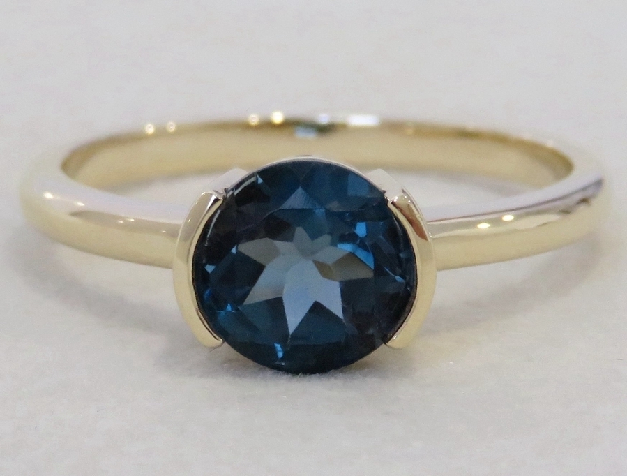 9k Yellow Gold 1.5ct London Blue Topaz Ring