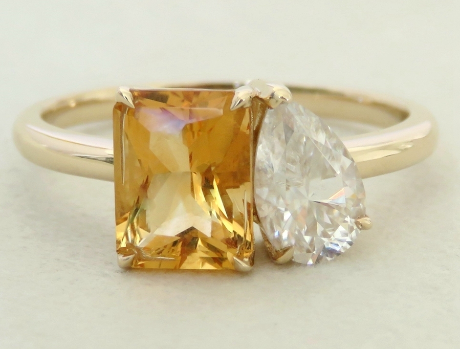 9k Yellow Gold 2.35ct Citrine & Moissanite Ring