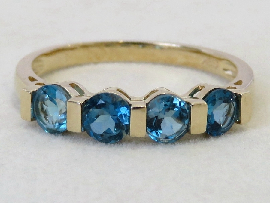 9k Yellow Gold 1.3 London Blue Topaz Ring