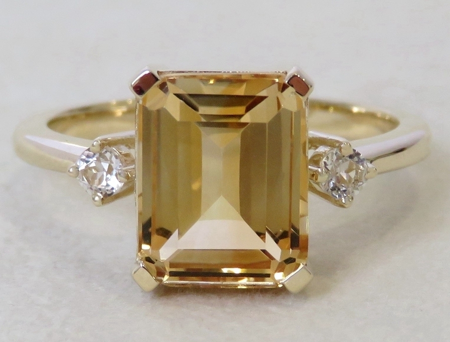 9k Yellow Gold 3.1ct Citrine & White Sapphire Ring