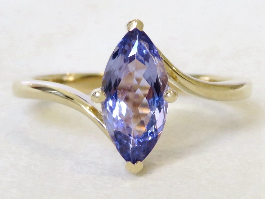 9k Yellow Gold 1.32ct Tanzanite Ring