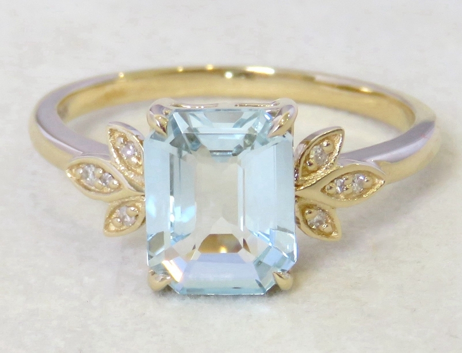 14k Yellow Gold 1.84ct Aquamarine & Diamond Ring