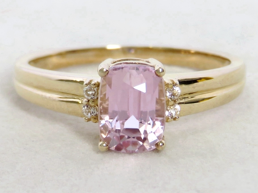 9k Yellow Gold 2ct Pink Kunzite & White Sapphire Ring