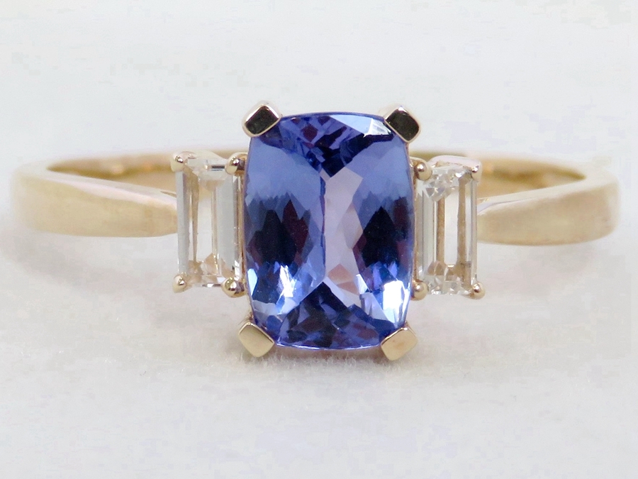 1ct Tanzanite & White Sapphire 3-Stone Ring in 9k Yellow Gold
