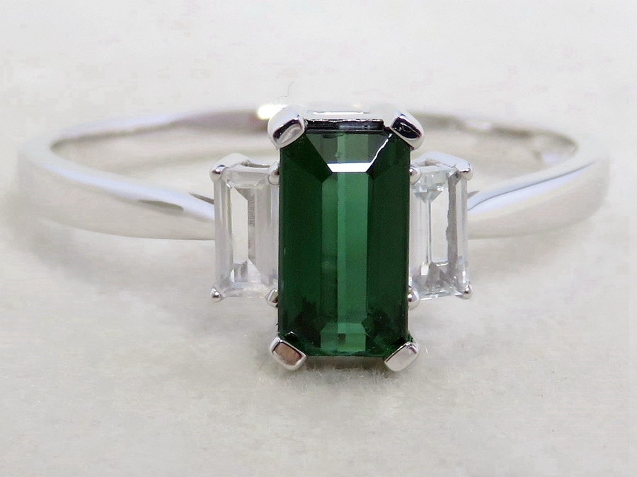 Green Tourmaline & White Sapphire 3-Stone Ring in 9k White Gold