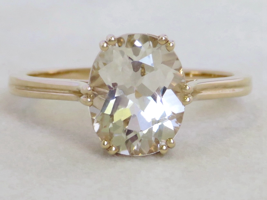 3.2ct White Topaz Ring in 9k Yellow Gold