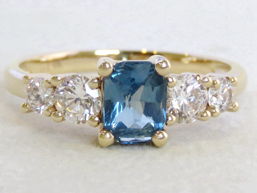 1.06ct Blue Sapphire Engagement Ring with 0.7ct Lab Diamond in 14k Yellow Gold