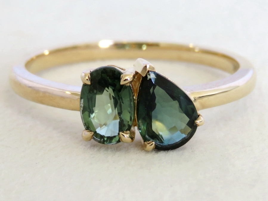 1.48ct Teal Sapphire Toi et Moi Engagement Ring – 9K Yellow Gold | CL Jewellery NZ