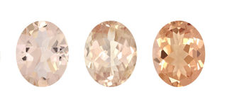 Morganite Jewellery NZ | 14k, 18k & 9k Gold Engagement Rings | Pink & Peach Morganite | CL Jewellery