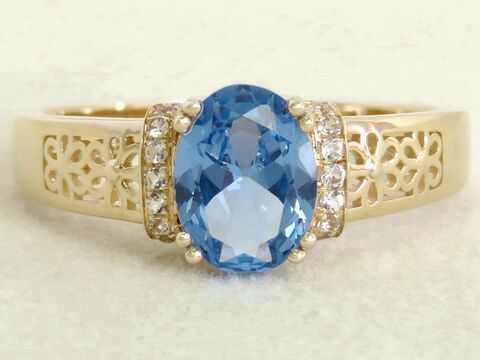 1.25ct Natural Swiss Blue Topaz & White Sapphire Floral Ring in 9k Yellow Gold